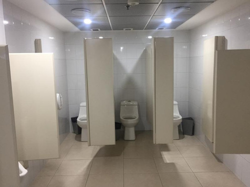 Imagen 15 de 17 de Oficina En Arriendo En Bogotá San Martin