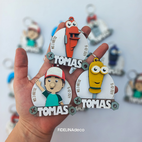 Souvenirs Personalizados Personajes Todas Las Tematicas X40u Manny A La Obra