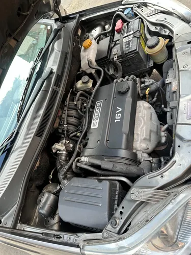 Chevrolet AVEO EMOTION 1.6 Gti