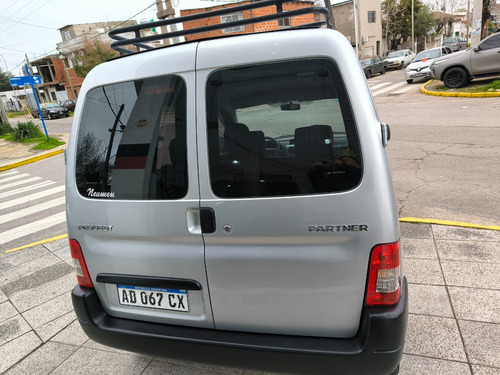 Peugeot Partner 1.6 Hdi Confort 5as