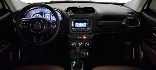 Imagem 4 de 9 de Jeep Renegade Sport 1.8 (aut) (flex) 2017