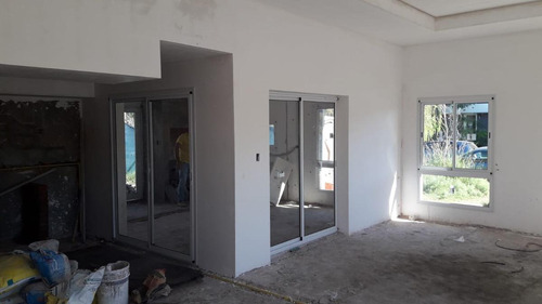 Imagen 2 de 13 de Casa - Fisherton