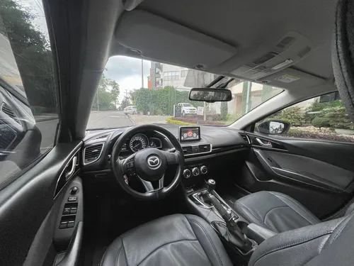 Mazda 3 2.0 Prime