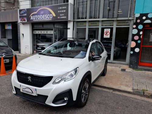 Peugeot 2008 1.6 Feline am20