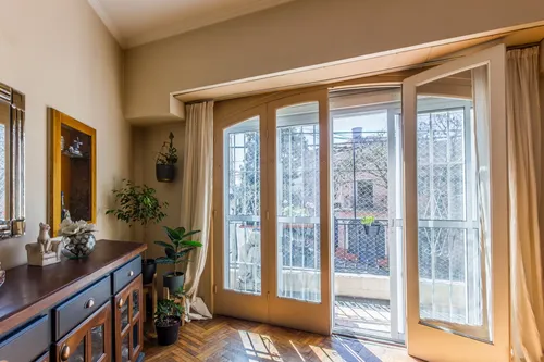 Venta Ph Tipo Casa -  5 Ambientes -  Sin Expensas - Quincho - Terraza Y Patio - Caballito - Plaza Irlanda