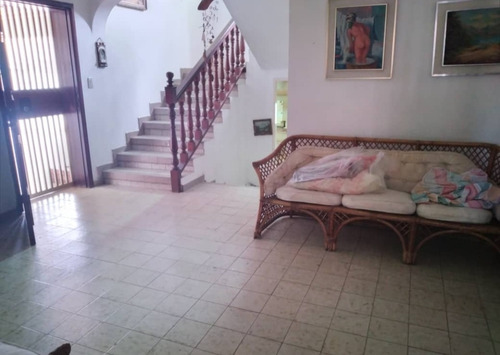 Casa En Venta Trigal Norte Calle Cerrada