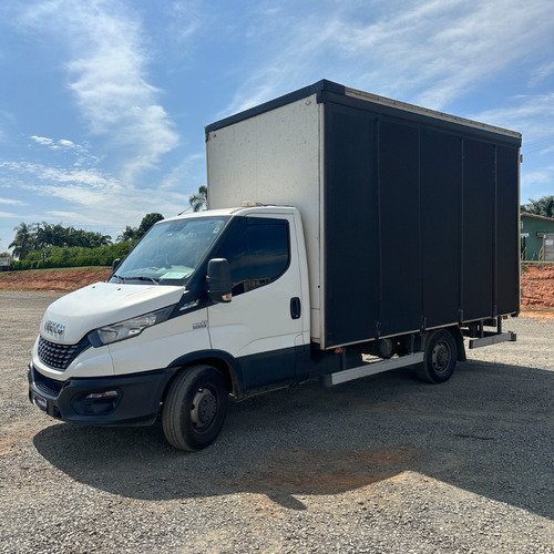 Iveco Daily 35.150 Cs Sider Baú Caminhonete Caminhões