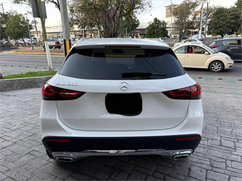 Mercedes-Benz Clase GLA 1.3 200 Progressive