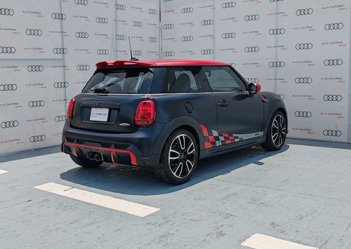 Mini John Cooper Works 2.0 Iconic At 3P