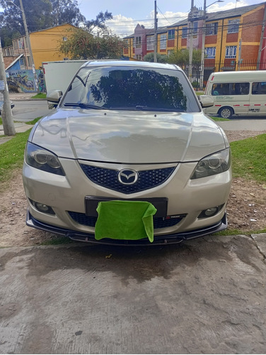 Mazda 3 Sedan 2005