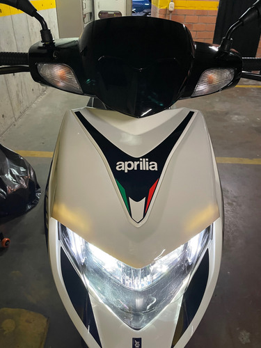 Aprilia Sr 160 Motard