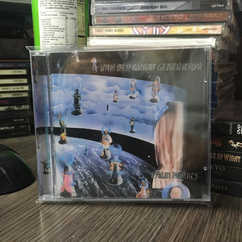 Van Der Graaf Generator - Pawn Hearts (1971)