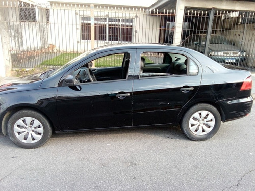 Imagem 4 de 5 de Carro