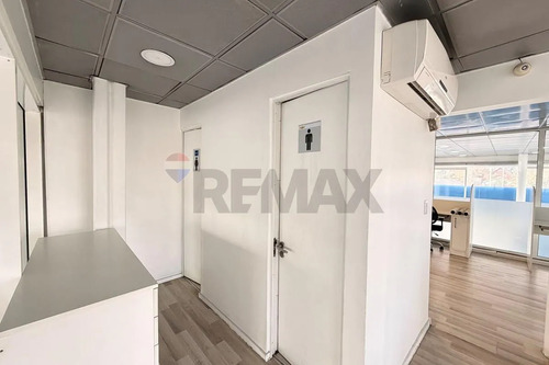 Exclusiva Propiedad Comercial En Venta