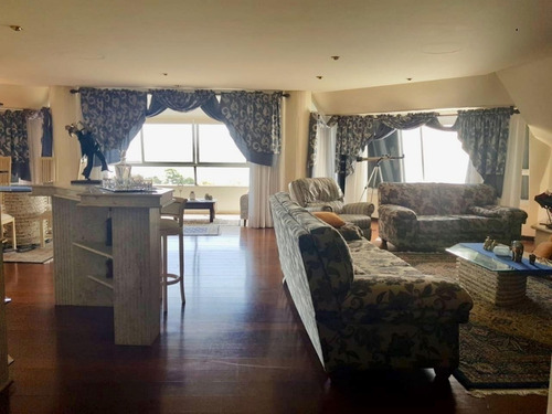 Casa Em Vila Assunção Com 4 Dormitórios - Vz2299