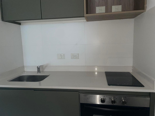 Esplendido Monoambiente Divisible Ubicado En La Zona De Nuñez.- En Venta!