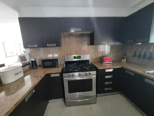 Za148 - Serralles | Pent-house Moderno En Venta | 353 M² | 4 Habitaciones | Family Room | 2 Parqueos | Ubicación Privilegiada | $350,000 Usd | #foxpiantini