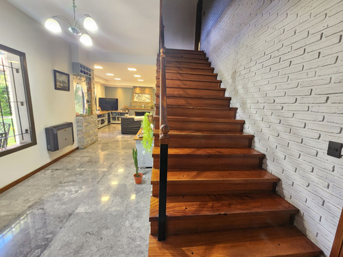 Oportunidad Casa Quinta En Venta Sobre Avenida Gaspar Campos