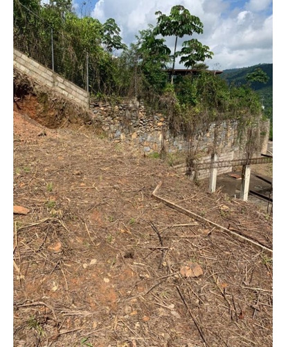 Se Vende Terreno De 1360mts Bosques De La Lagunita 2506
