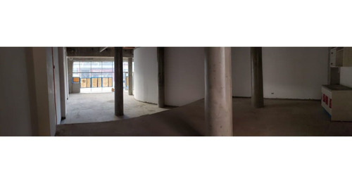 Imagen 5 de 8 de Local Comercial A Estrenar, Financiación En Pesos
