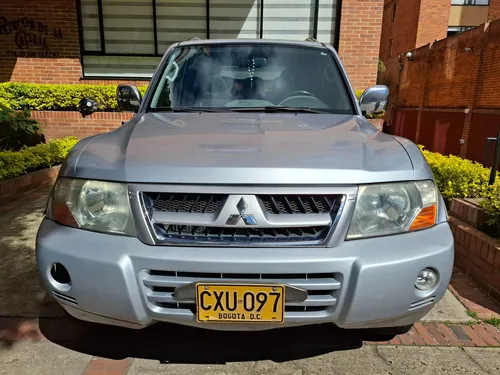 Mitsubishi Montero 3.8 V6 3p