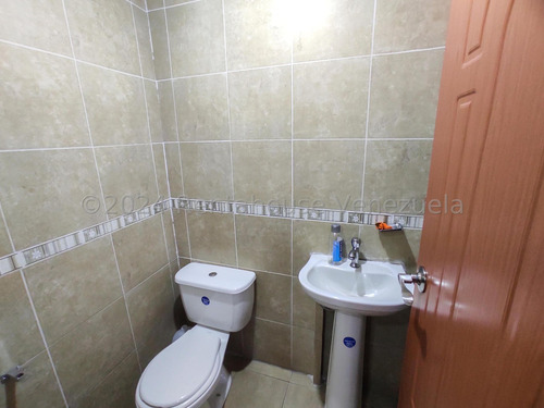 Galpón En Venta En Macaracuay Ng 24-12193 Yf