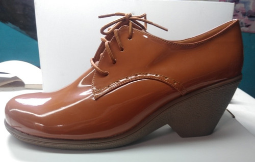 Zapato-mujer-botin-oxford-talla-39-40-charol-caramelo