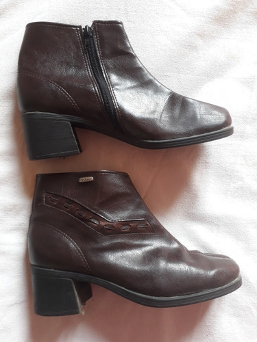 Botas Marrones Simil Cuero Impecables Nro. 37