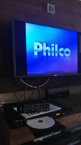 Imagem 3 de 8 de Aparelho De Dvd Philco Com Controle E Manual Funcionando