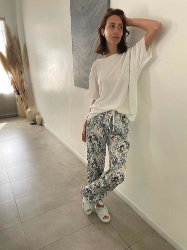 Imagen 3 de 4 de Pantalon Pijama Joelle Saten Estampado Elegante Jelue