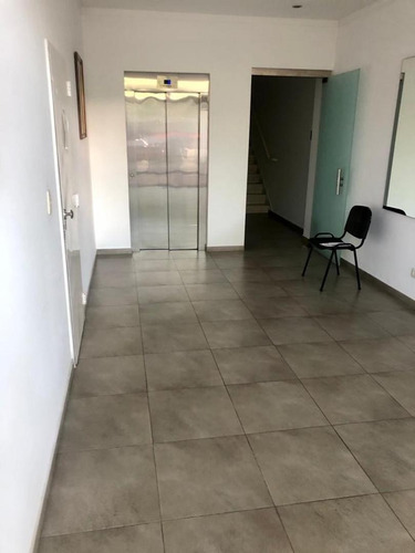 Imagen 2 de 19 de Increible Duplex, Cochera, Balcon, Pileta,jardin Y Parrilla