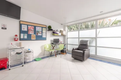Casa En Venta En San Patricio. Cod V8698