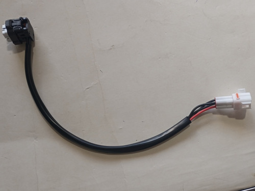 Conector Bomba De Gas Terio Láser Mazda 6 626 Allegro (largo