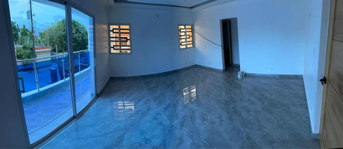 Venta De Casa De Lujo En La Autopista De San Isidro