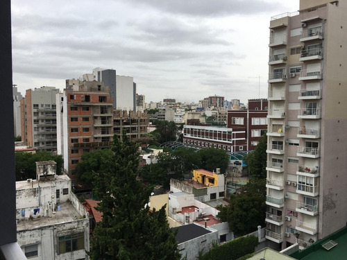 Imagen 22 de 30 de Hermoso Dpto 2 Ambientes Contrafrente Con Balcon Y Parrilla.
