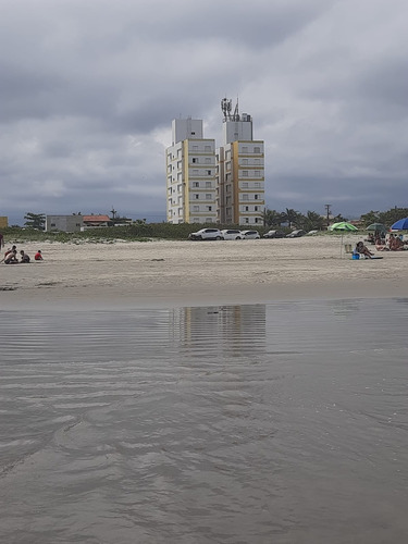 Apartamento Com Piscina De Frente Para O Praia Em Itanhaém Litoral Sul