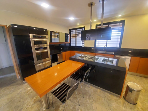 Imagen 8 de 30 de Vendo/alquilo Apartamento 390m2 5h/5b/4p Los Palos Grandes 3637
