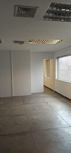 Imagen 16 de 27 de Locales En Venta Puerto Ordaz, Invierte En Un Edificio/ Centro Empresarial Kukenan, Sector Unare