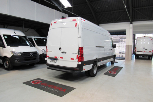 Imagem 7 de 11 de Mercedes-benz Sprinter 516 T.a. E.l. 21/22 Furgão 14m³