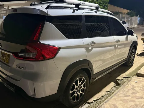Suzuki Xl7, 2023, Como Nuevo 26.000 Km Blanco 7 Pasajeros