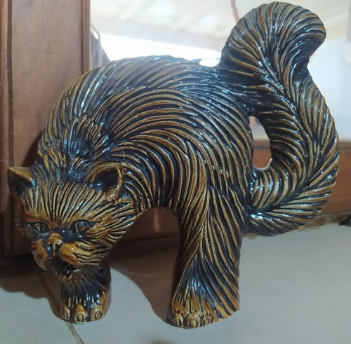 Gato De Cerámica De Decoración.