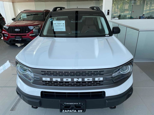 Imagen 10 de 13 de Ford Bronco Bad Lands