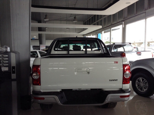 Imagen 4 de 12 de Jac T6 Luxury 2.0 4x2 - Precio Leasing 2022 0km