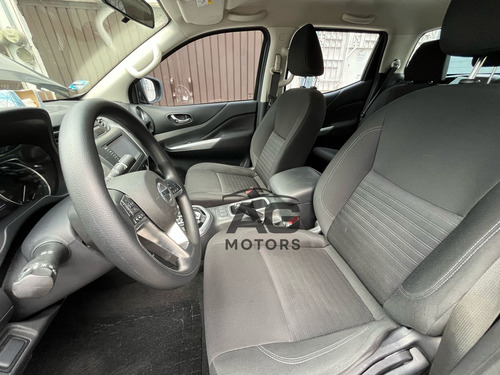Nissan Frontier 4.0 Pro-4x V6 4x4 At