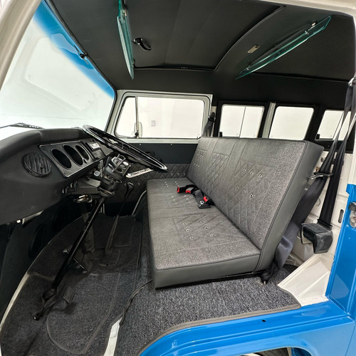 Volkswagen Kombi 1.6 STD 8V ÁLCOOL 3P MANUAL