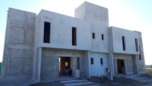 Imagen 4 de 12 de San Ignacio Village, Dúplex De 3 Dormitorios, Cochera Para 2, Patio, Asador