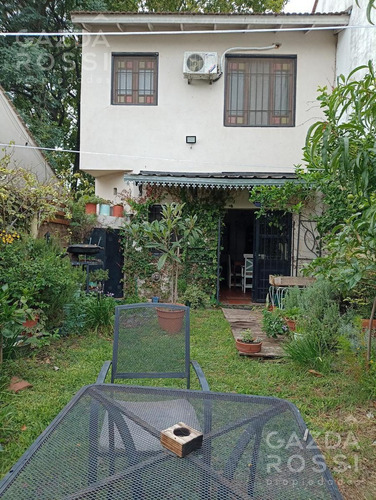 Imagen 20 de 29 de Casa - Jose Marmol