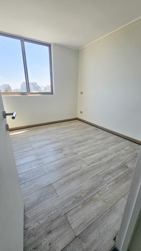 Se Vende Depto 2d +2b+ Est+ Estar. Ñuñoa, Metro Plaza Egaña