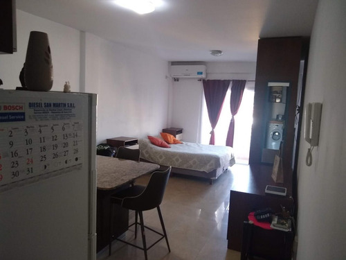 Departamento Monoambiente Con Balcon Y Cochera
