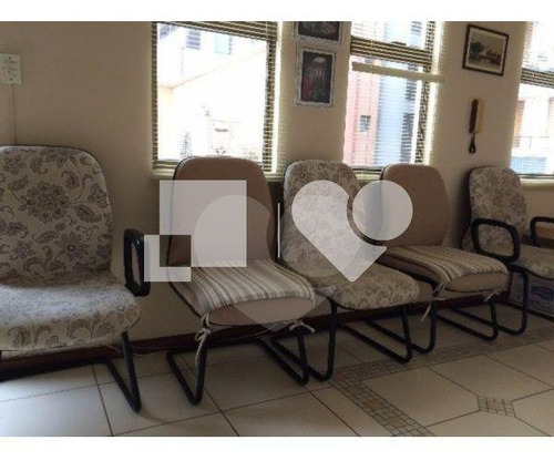 Imagem 3 de 25 de Sala Comercial Com Área Externa ,na Av. Getúlio Vargas , Menino Deus - Reo418449